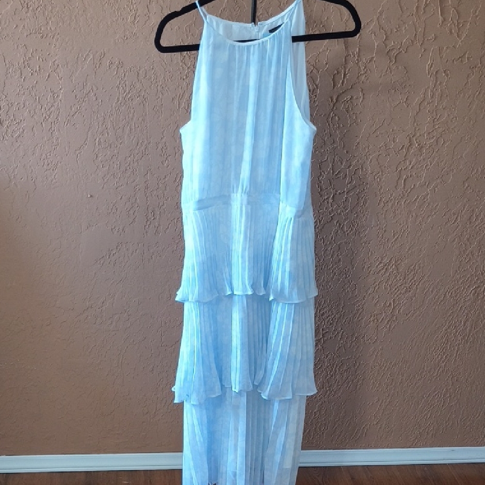 NWT Ann Taylor Light Blue & White Tiered With Pleats Maxi Dress